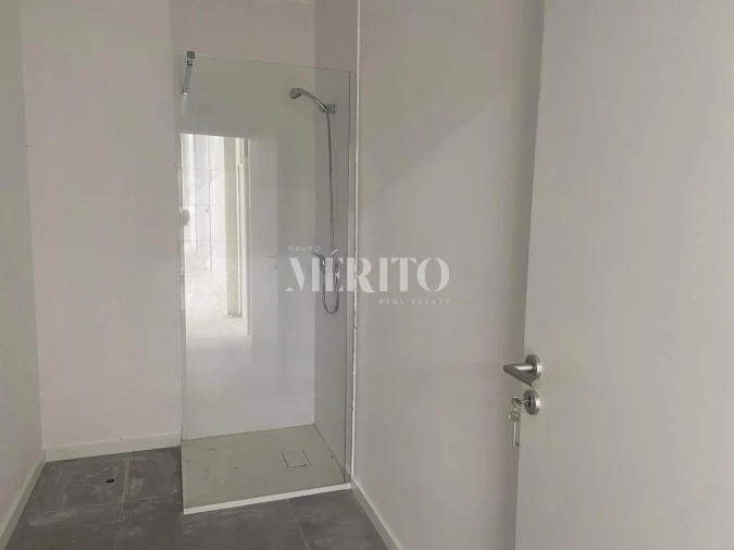 Armazém para Arrendamento em Arnoso (Santa Maria e Santa Eulália) e Sezures Foto 16