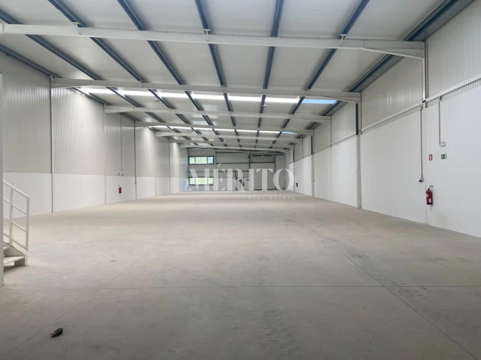 Armazém para Arrendamento em Arnoso (Santa Maria e Santa Eulália) e Sezures Foto 7