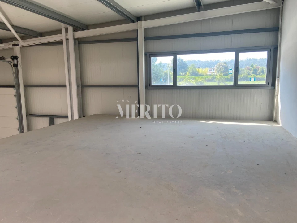 Armazém para Arrendamento em Arnoso (Santa Maria e Santa Eulália) e Sezures Foto 12