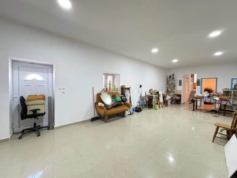 Armazém para Venda em Santa Vitória e Mombeja Foto 13