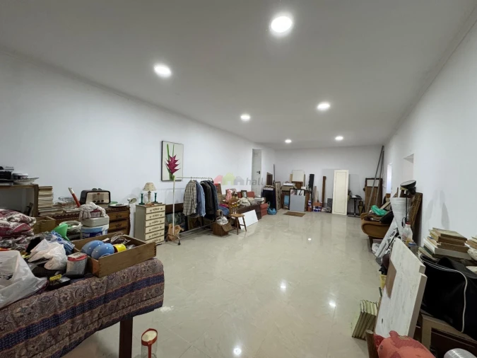 Armazém para Venda em Santa Vitória e Mombeja Foto 8