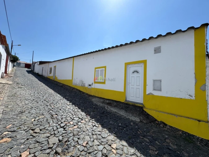 Armazém para Venda em Santa Vitória e Mombeja Foto 2