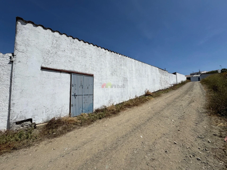 Armazém para Venda em Santa Vitória e Mombeja Foto 17