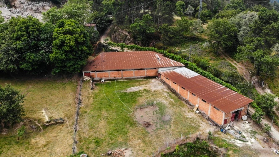 Terreno para Venda em Louredo