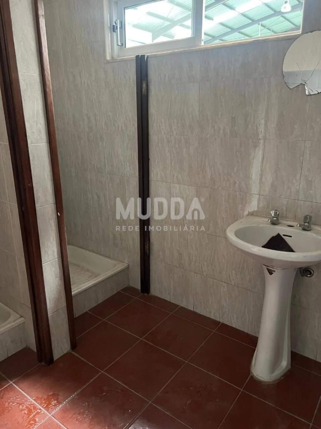 Armazém para Arrendamento em Albergaria-A-Velha e Valmaior Foto 16