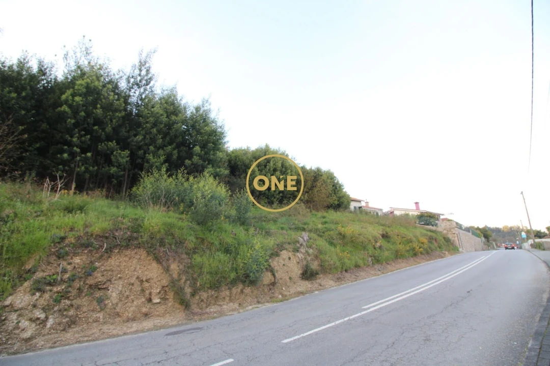 Terreno para Venda em Ruilhe Foto 10