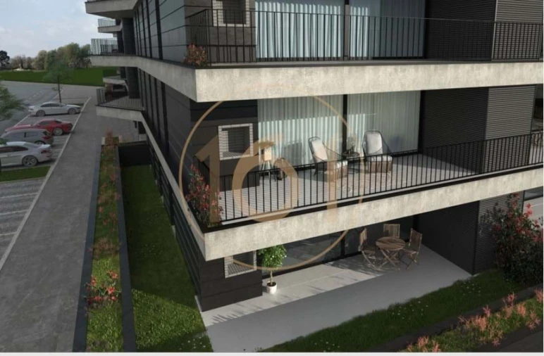 Negócio para Venda em Ramalde Foto 3