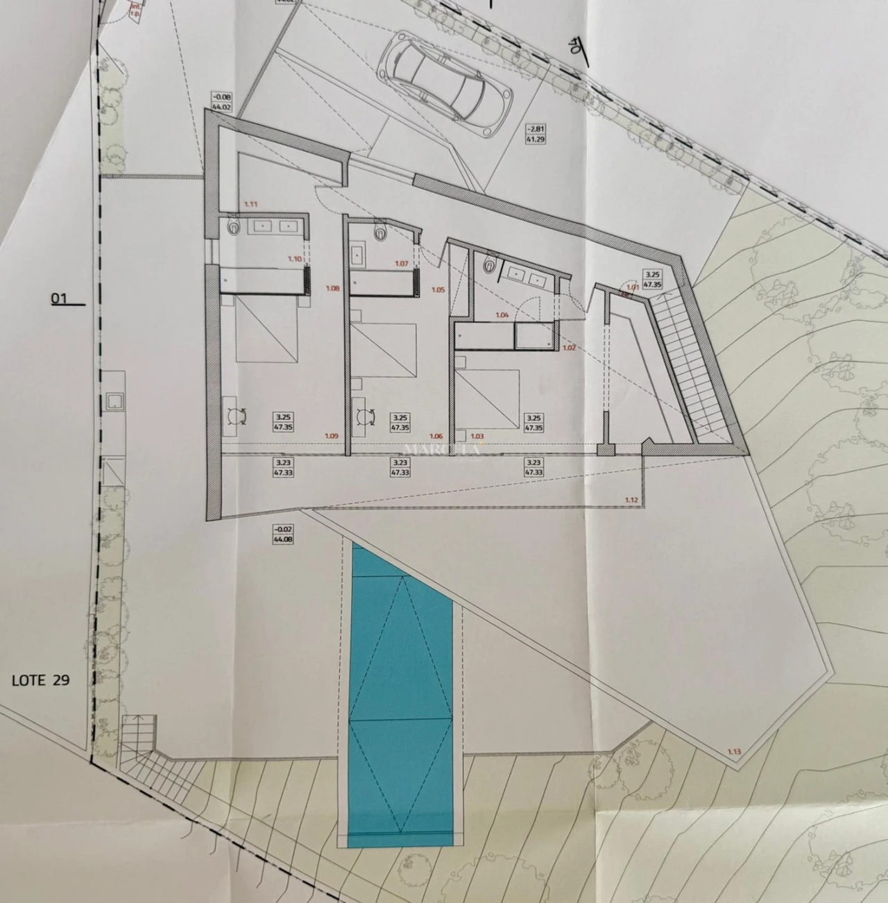 Moradia T4 para Venda em Odiaxere Foto 57