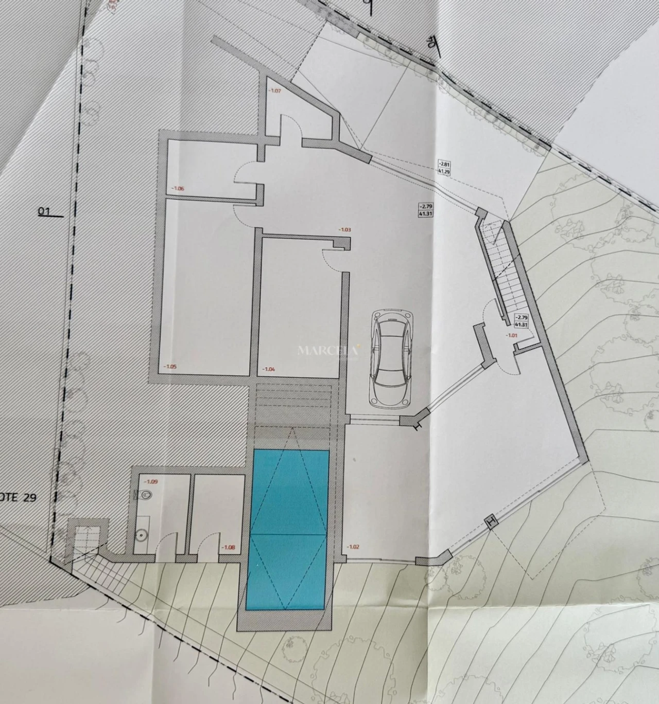Moradia T4 para Venda em Odiaxere Foto 56