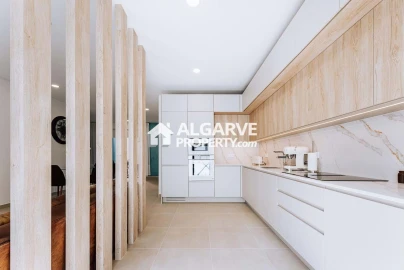 Apartamento T2 para Venda em Faro (Sé e São Pedro)