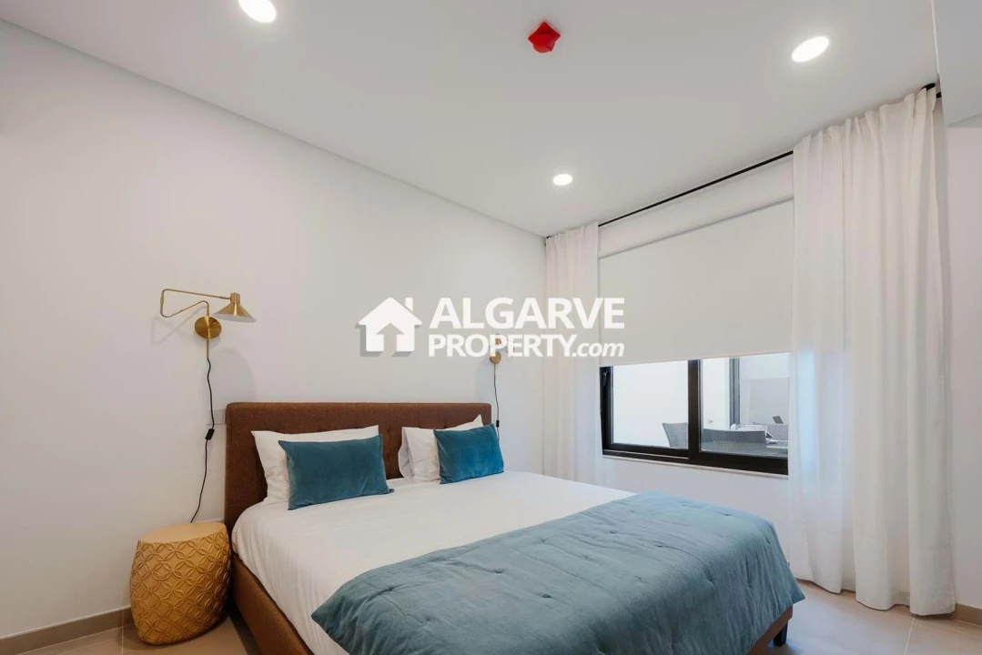 Apartamento T2 para Venda em Faro (Sé e São Pedro) Foto 6