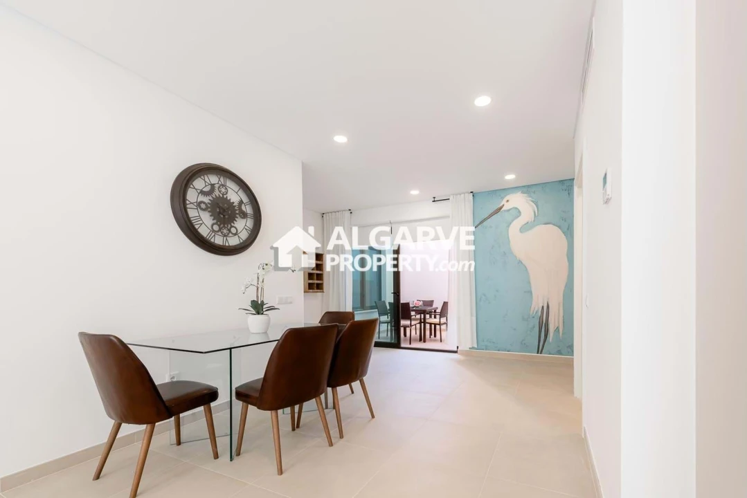 Apartamento T2 para Venda em Faro (Sé e São Pedro) Foto 9