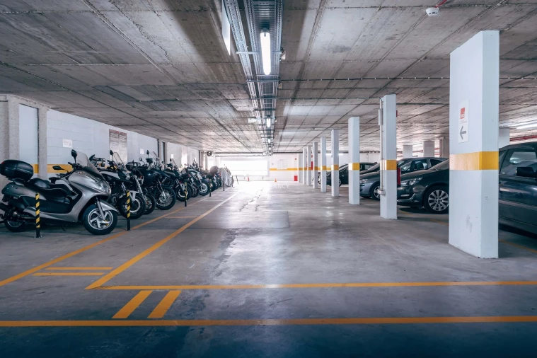 Garagem para Venda em Carnaxide e Queijas Foto 11