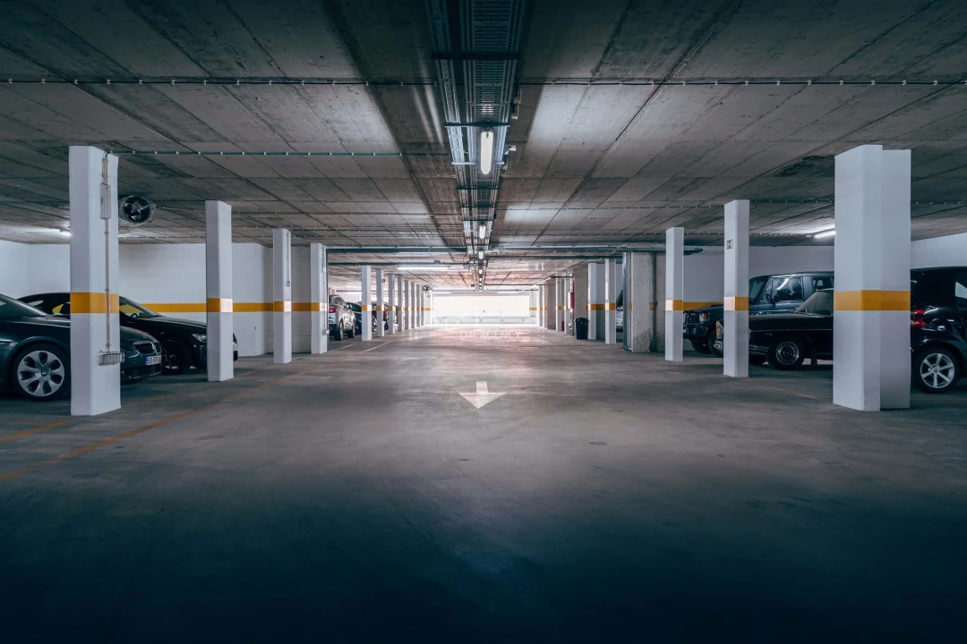 Garagem para Venda em Carnaxide e Queijas Foto 13