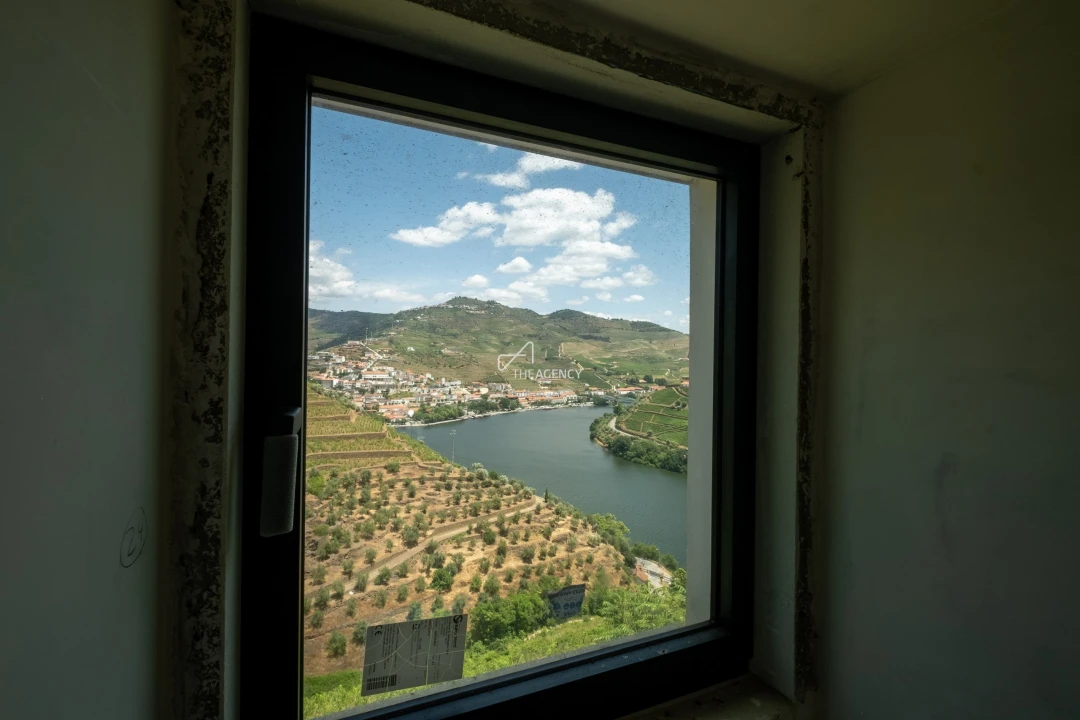 Quinta T6 para Venda em Sabrosa Foto 21