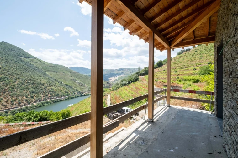 Quinta T6 para Venda em Sabrosa Foto 16