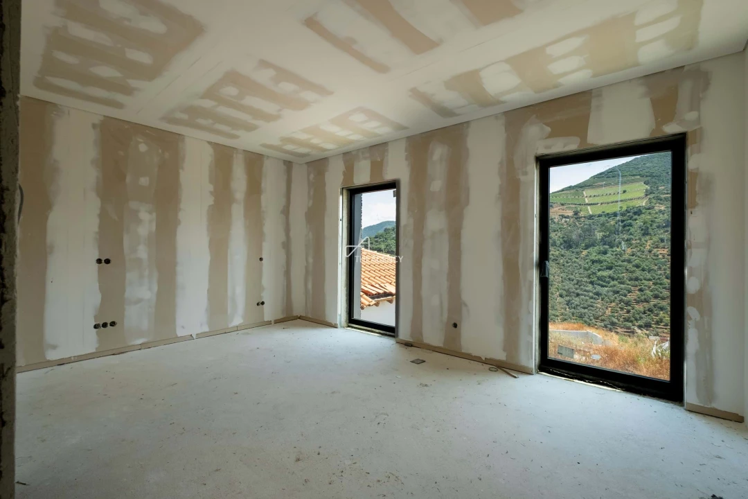 Quinta T6 para Venda em Sabrosa Foto 20