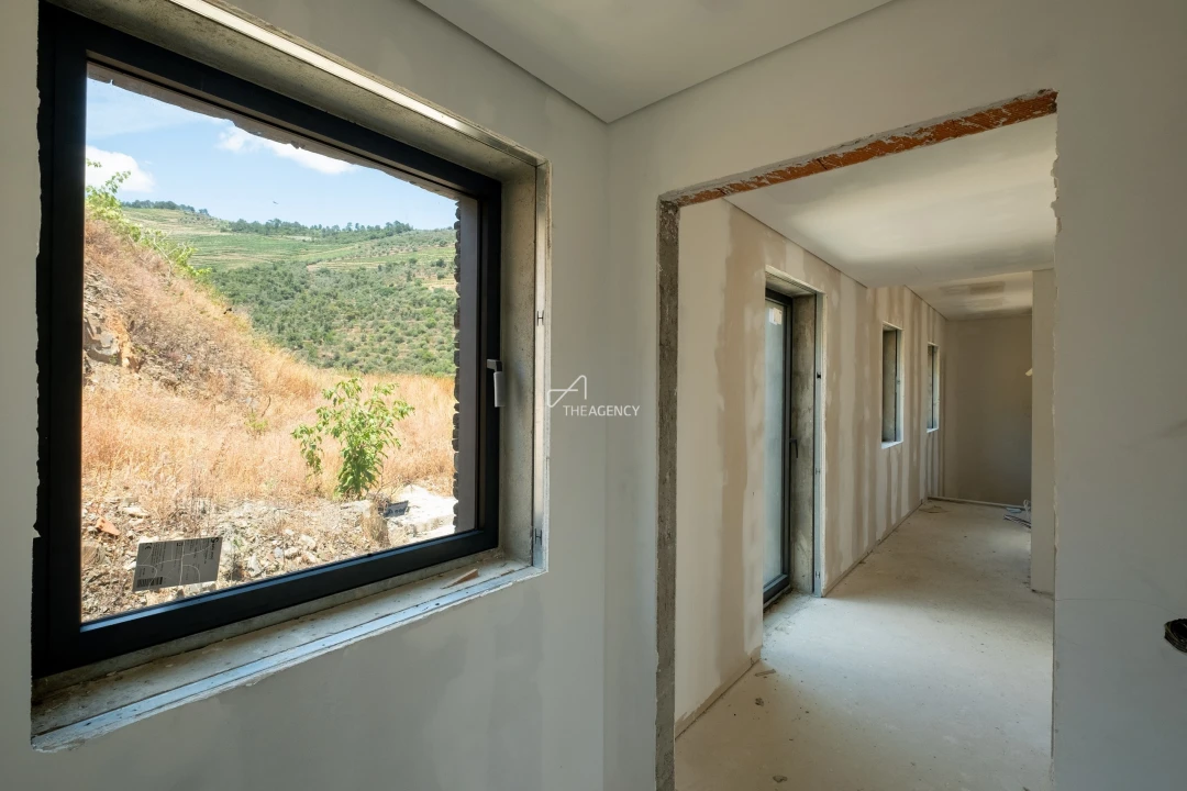 Quinta T6 para Venda em Sabrosa Foto 19