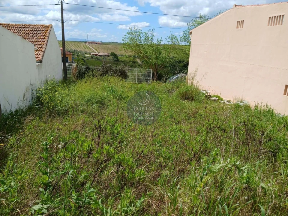 Terreno para Venda em Alcanhões Foto 1