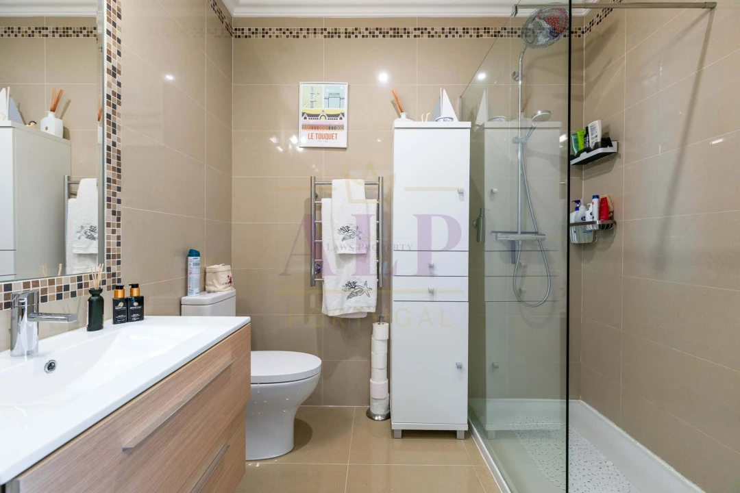 Apartamento T2 para Venda em Lagos (São Sebastião e Santa Maria) Foto 18