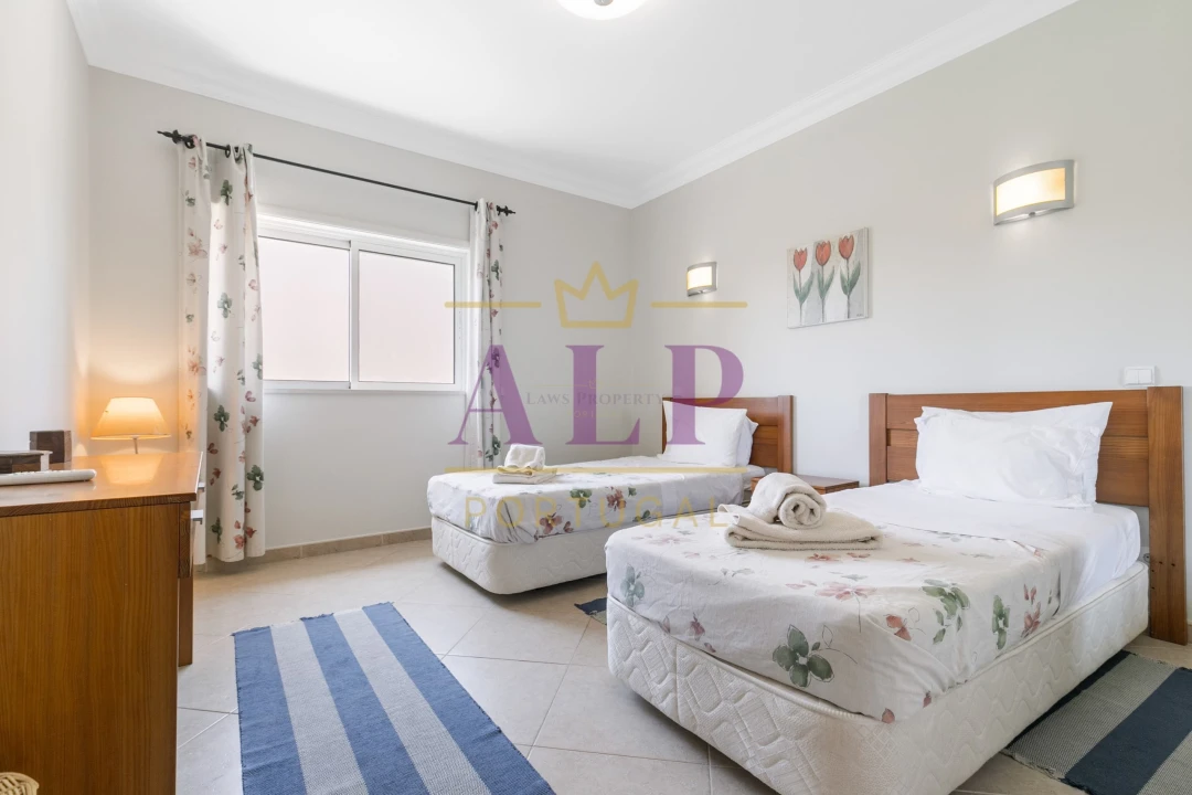 Apartamento T2 para Venda em Lagos (São Sebastião e Santa Maria) Foto 14