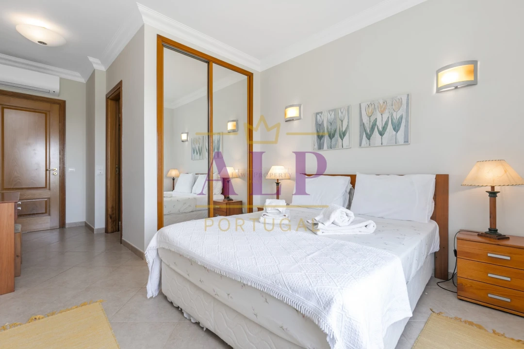 Apartamento T2 para Venda em Lagos (São Sebastião e Santa Maria) Foto 15