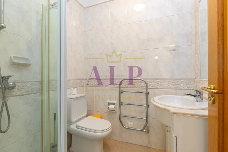 Apartamento T2 para Venda em Lagos (São Sebastião e Santa Maria) Foto 18