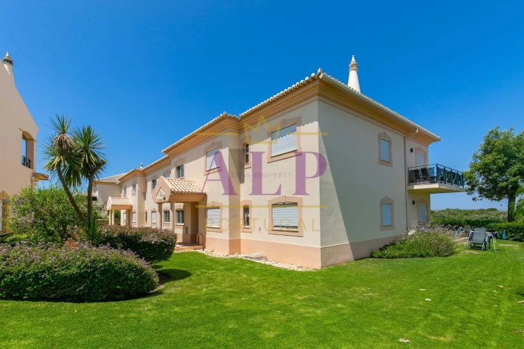 Apartamento T2 para Venda em Lagos (São Sebastião e Santa Maria) Foto 26