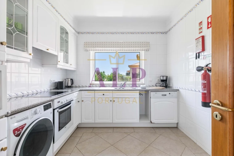 Apartamento T2 para Venda em Lagos (São Sebastião e Santa Maria) Foto 12