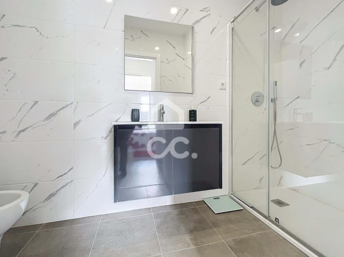 Apartamento T2 para Venda em Santa Maria Maior Foto 15