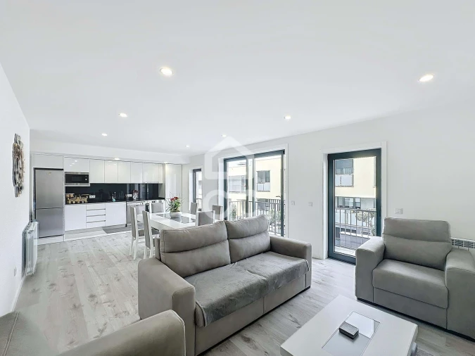 Apartamento T2 para Venda em Santa Maria Maior Foto 4