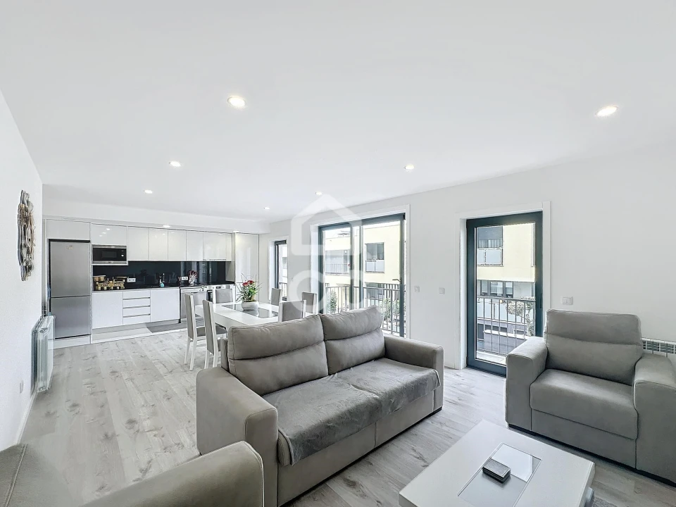 Apartamento T2 para Venda em Santa Maria Maior Foto 4