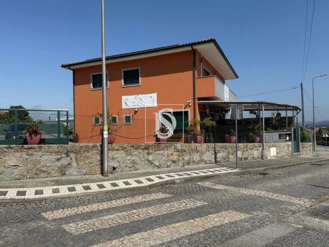 Moradia T3 para Venda em Areias, Sequeirô, Lama e Palmeira Foto 1