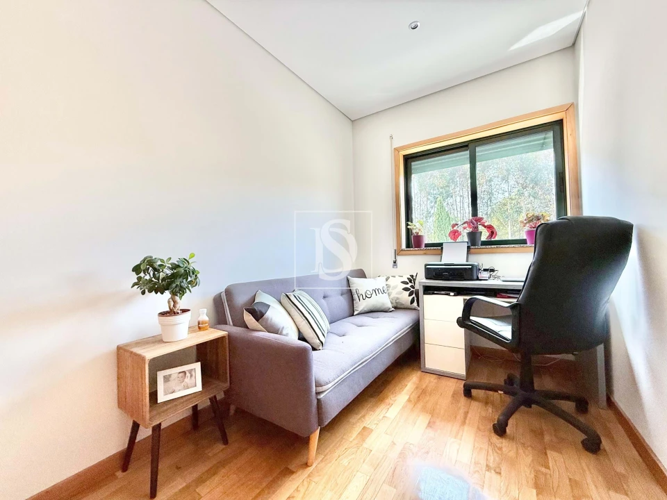 Moradia T3 para Venda em Areias, Sequeirô, Lama e Palmeira Foto 23