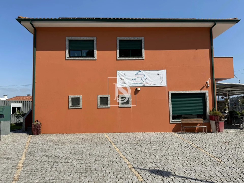 Moradia T3 para Venda em Areias, Sequeirô, Lama e Palmeira Foto 15