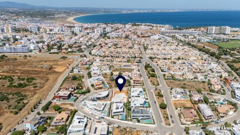 Moradia T3 para Venda em Lagos (São Sebastião e Santa Maria)