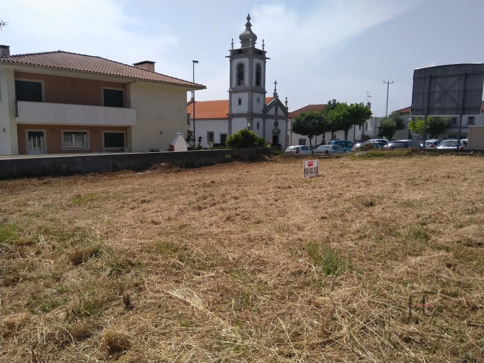 Terreno para Venda em Palmeira de Faro e Curvos Foto 5