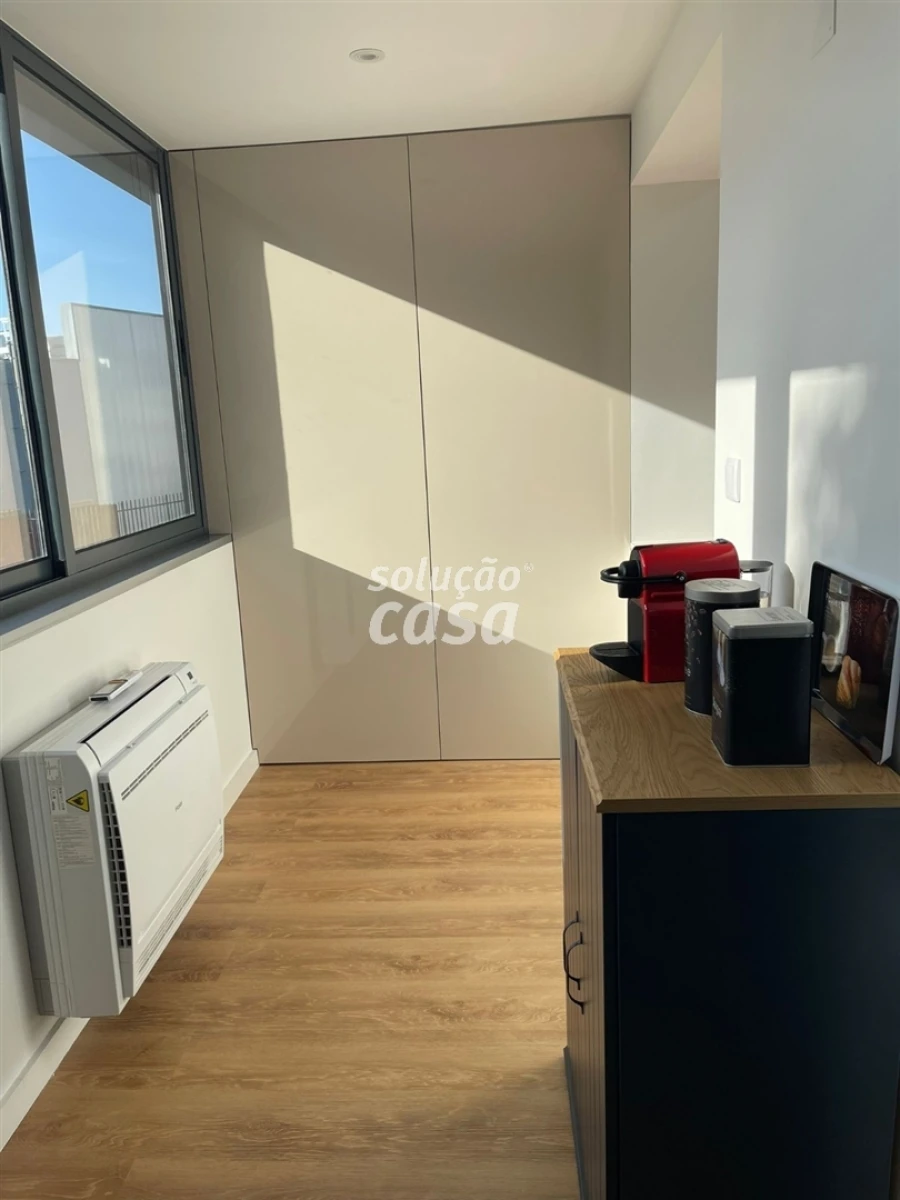 Apartamento T3 para Arrendamento em Mafamude e Vilar do Paraíso Foto 15
