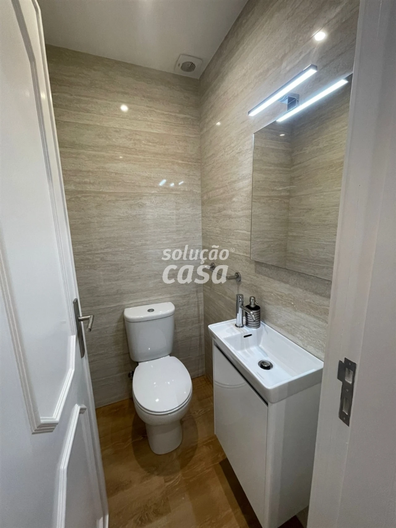 Apartamento T3 para Arrendamento em Mafamude e Vilar do Paraíso Foto 11