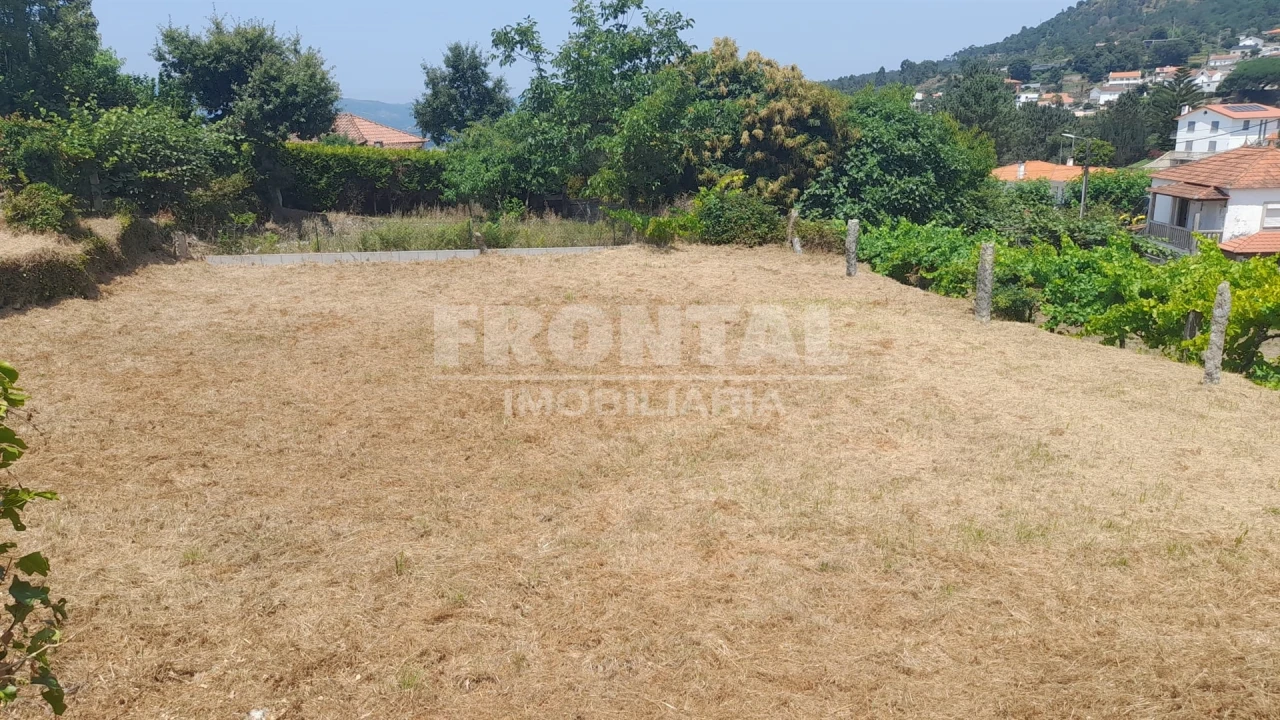 Terreno para Venda em Loivo Foto 11