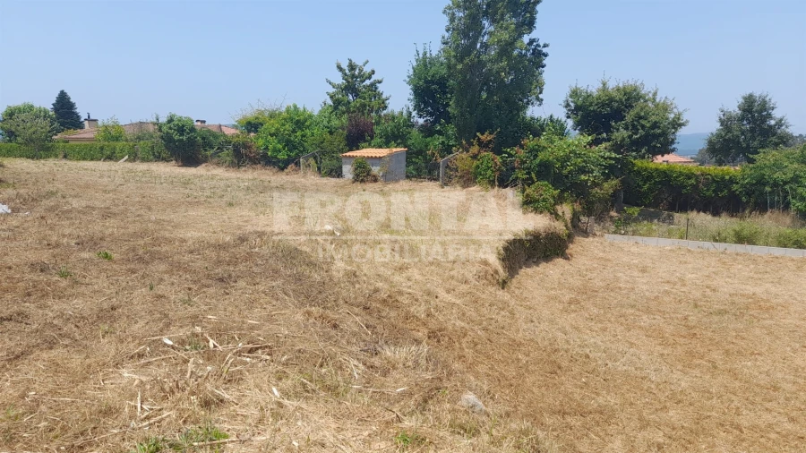 Terreno para Venda em Loivo Foto 8