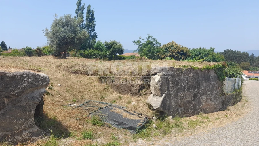 Terreno para Venda em Loivo Foto 4