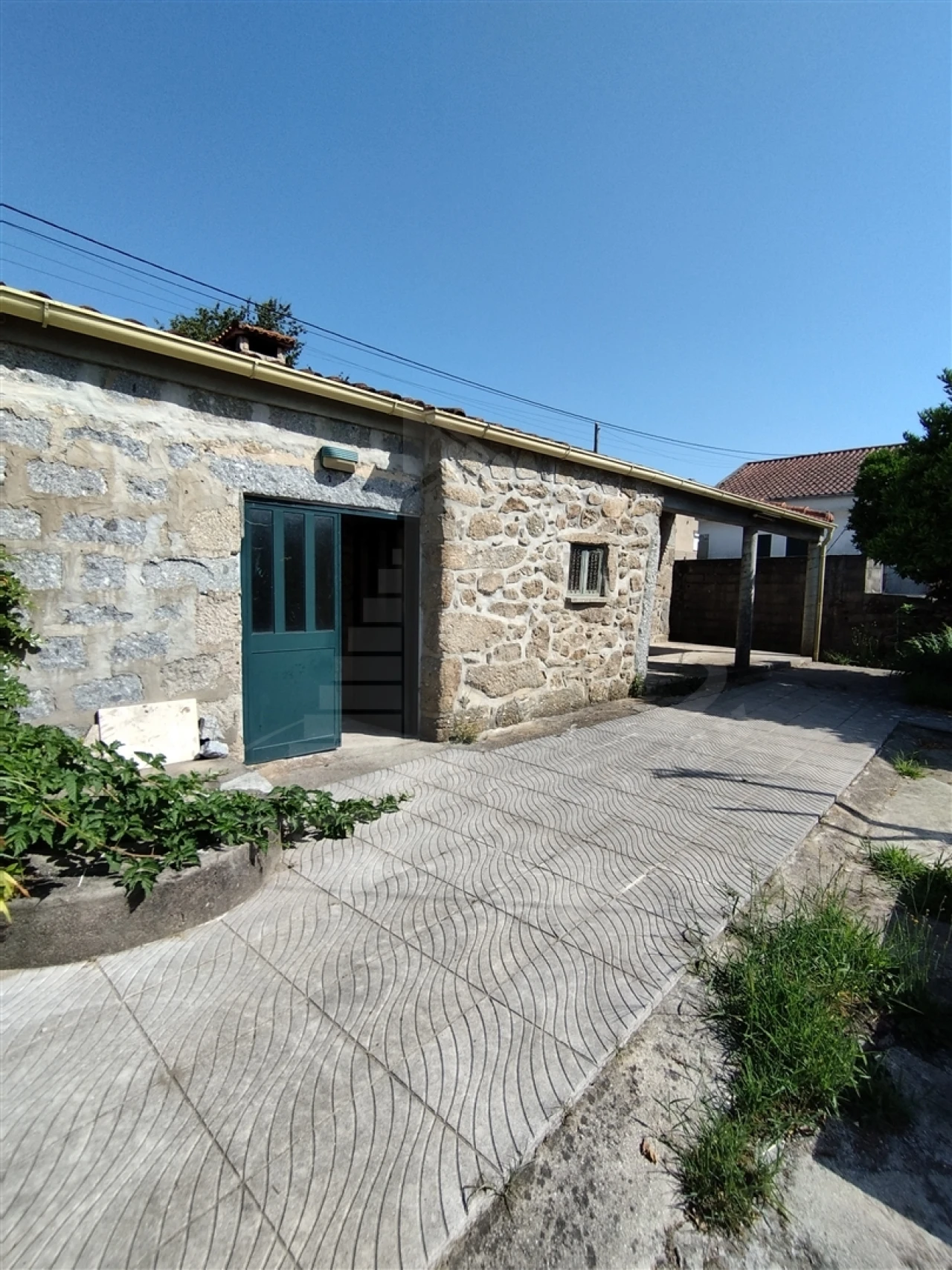 Moradia T4 para Venda em Lago Foto 36