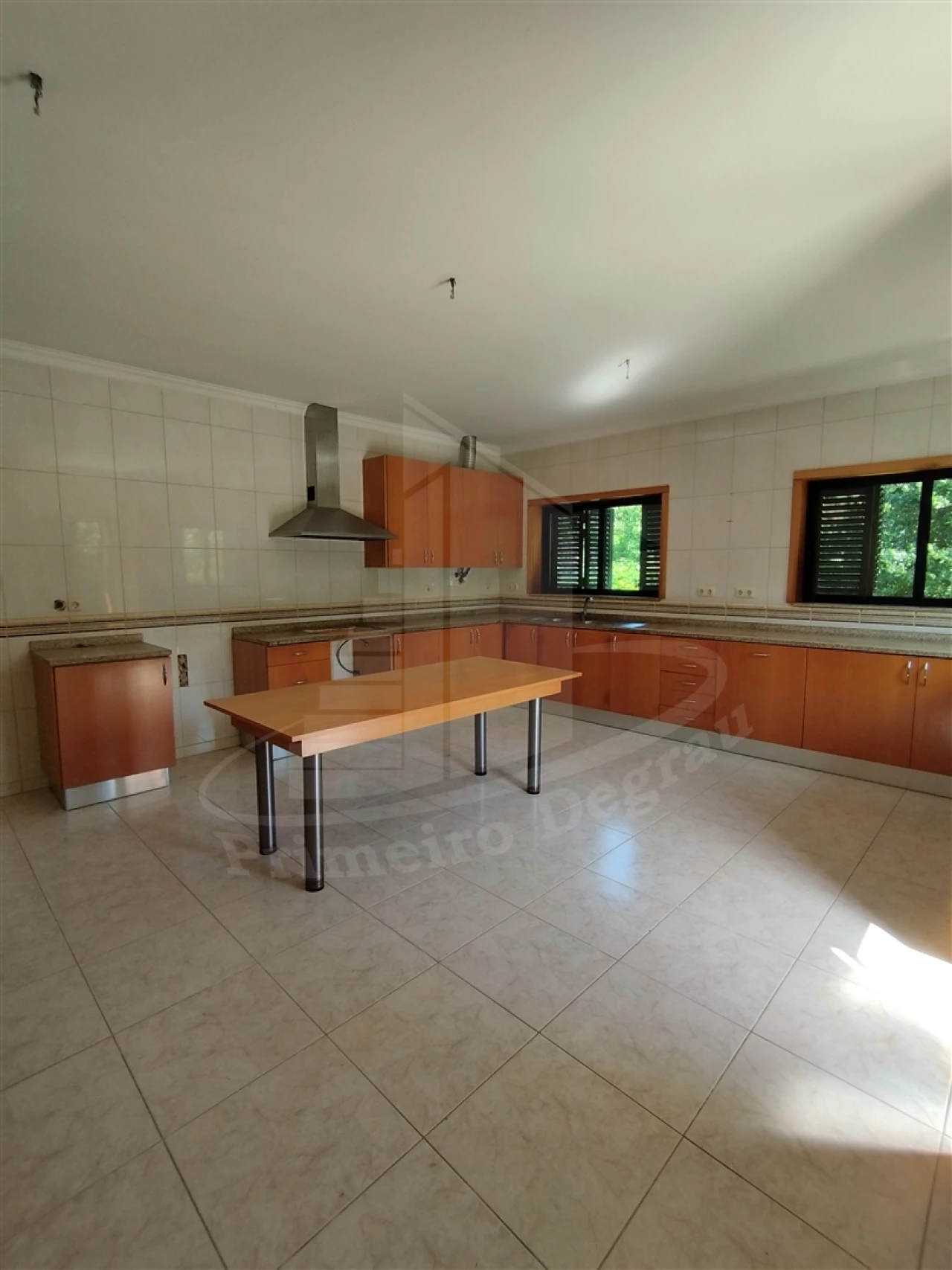 Moradia T4 para Venda em Lago Foto 8