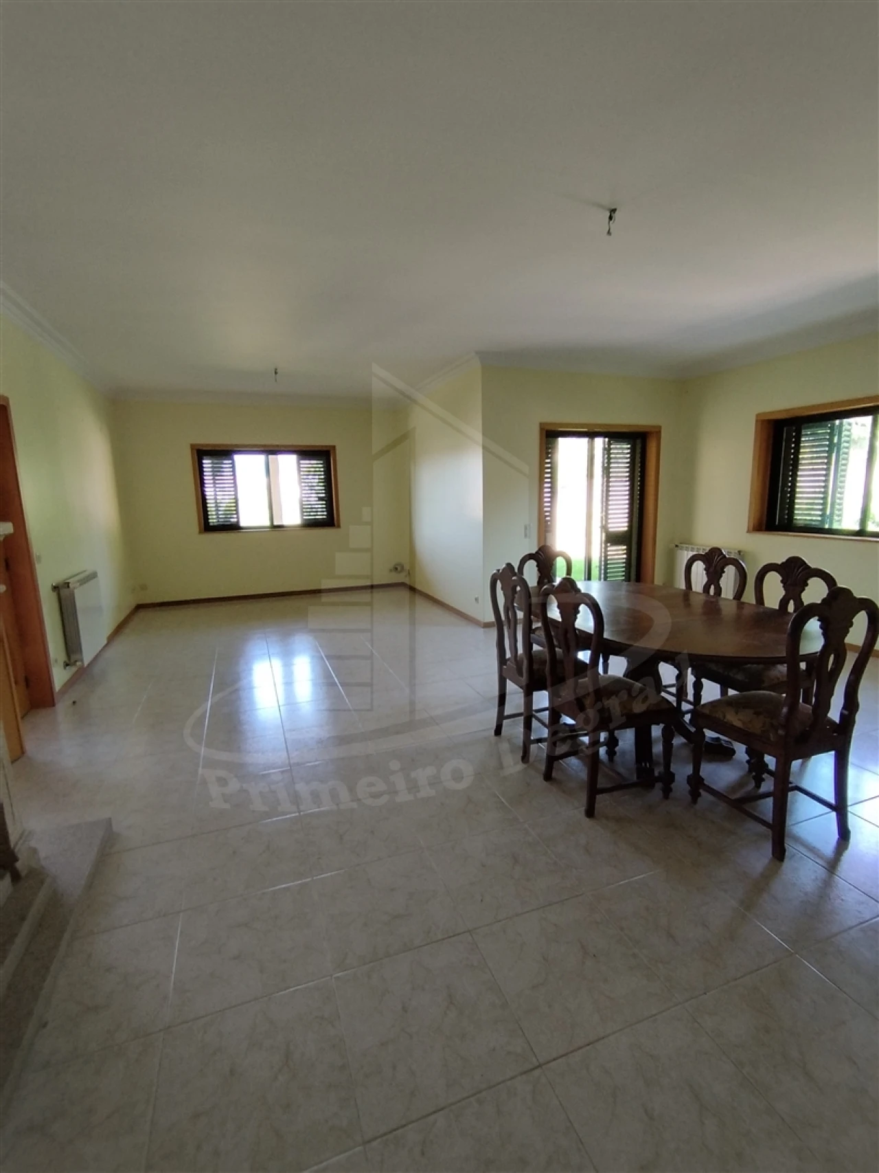 Moradia T4 para Venda em Lago Foto 13