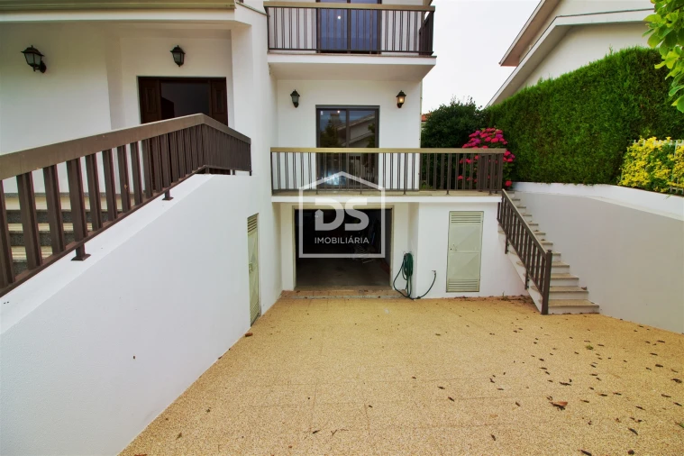 Moradia T4 para Venda em Freixo de Cima e de Baixo Foto 40