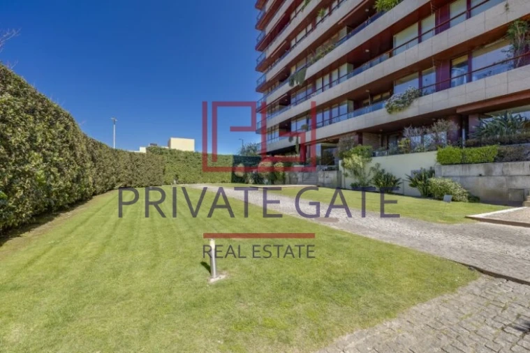 Apartamento T3 para Venda em Lordelo do Ouro e Massarelos Foto 27