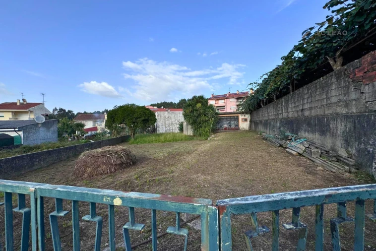 Terreno para Venda em São Pedro Fins