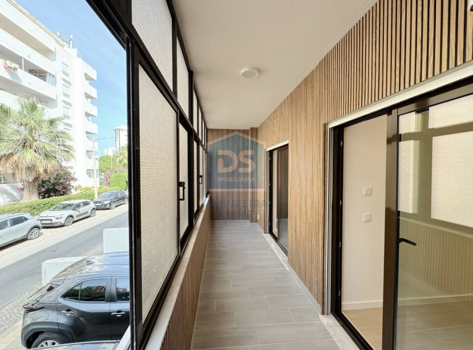 Apartamento T3 para Venda em Quarteira Foto 31