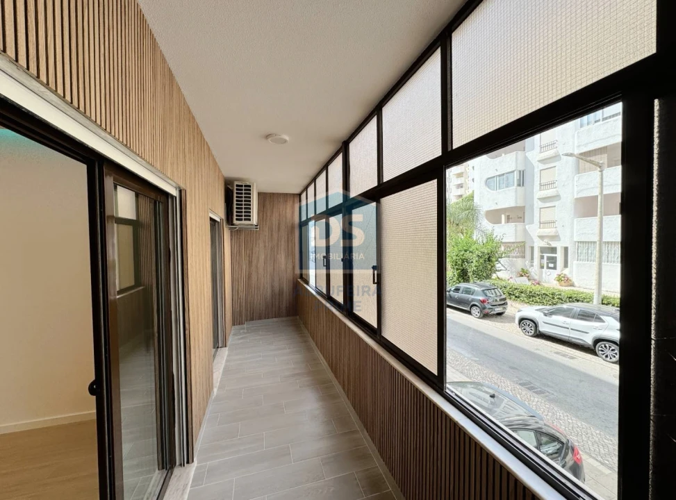 Apartamento T3 para Venda em Quarteira Foto 36